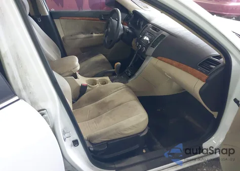 2009 Hyundai Sonata Gls z USA, uszkodzony, nr VIN 5NPET46C39H462204